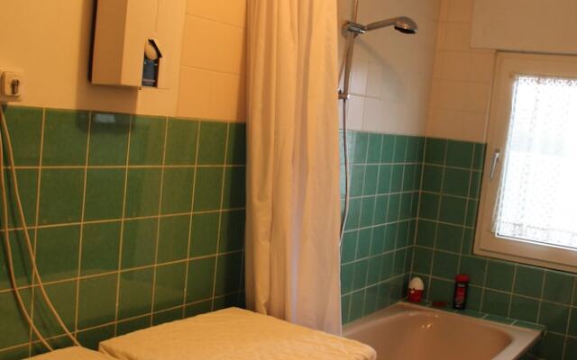 Ferienwohnungen Wettstadt Iii