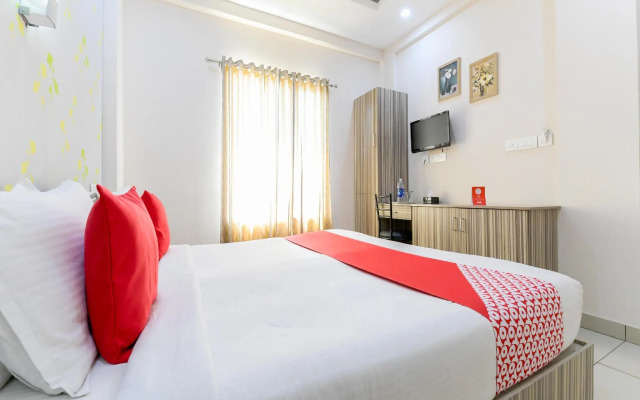 OYO 7077 Reegate Inn