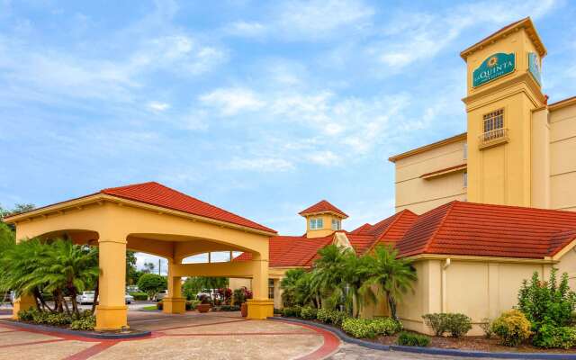 La Quinta Inn & Suites by Wyndham Lakeland West