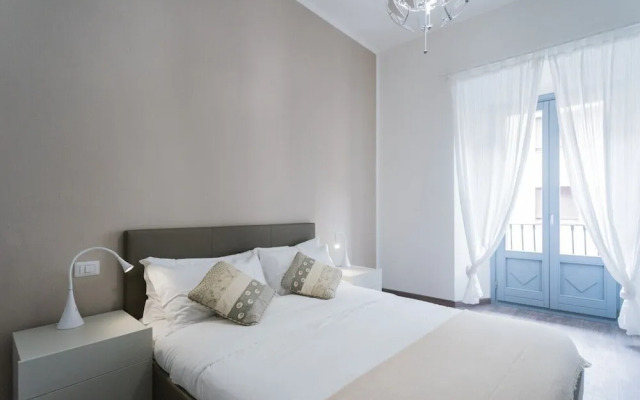 Garibaldi 24 Apartments by Rent all Como