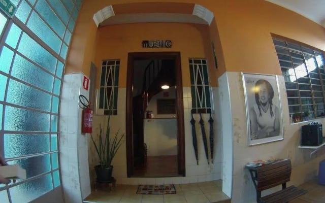 Que Tal Hostel e Arte