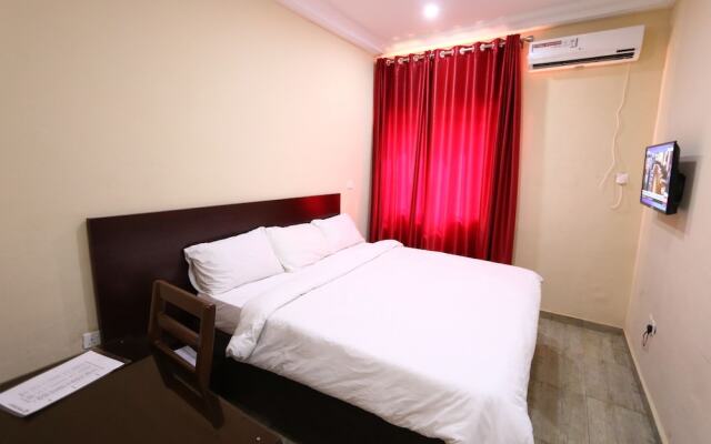 Iyore Grand Hotel & Suites 2