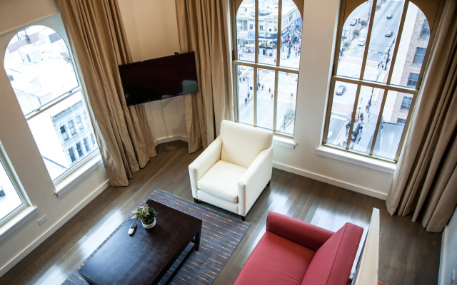 Hotel Indigo Newark Downtown