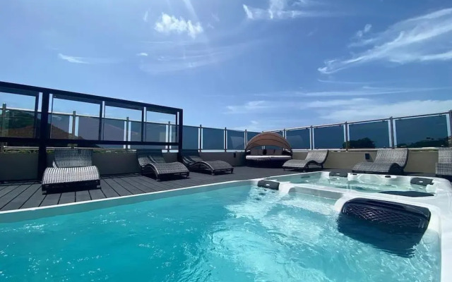 Myah's Luxury Suites Hotel