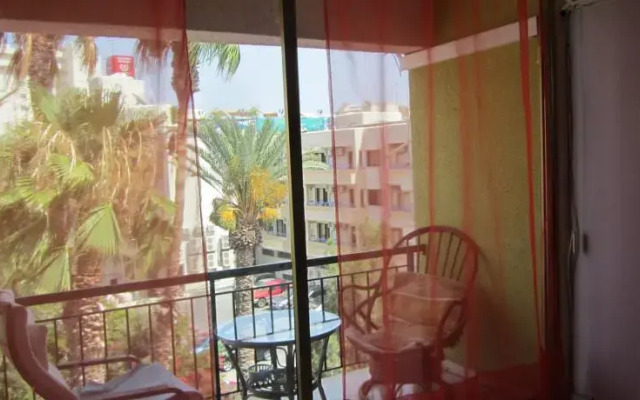 Lamanco Court City Centre Apartment