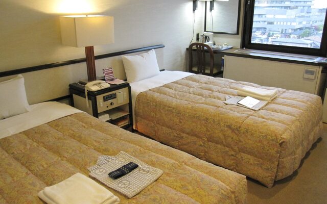 Ako Royal Hotel