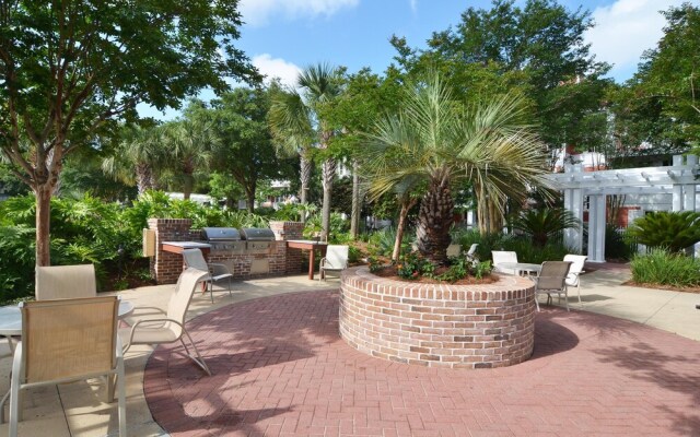 Market Street Inn 444