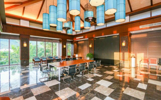 wanningnanyanwanhaiyabieshuhotel