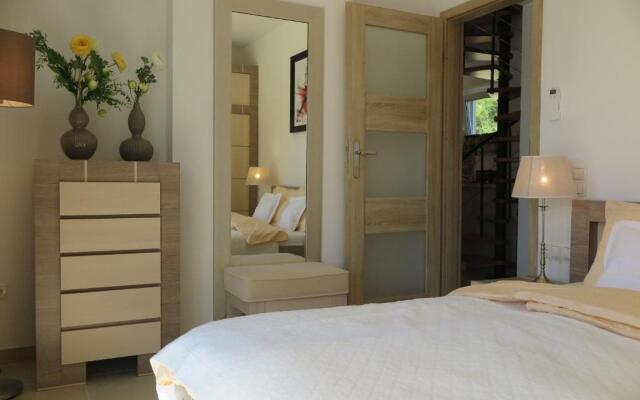 ARILLAS HILLSIDE VILLA 3 - Provence