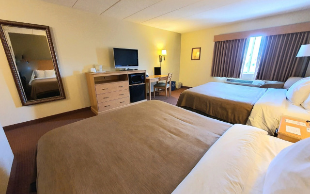 AmeriVu Inn & Suites - Waconia