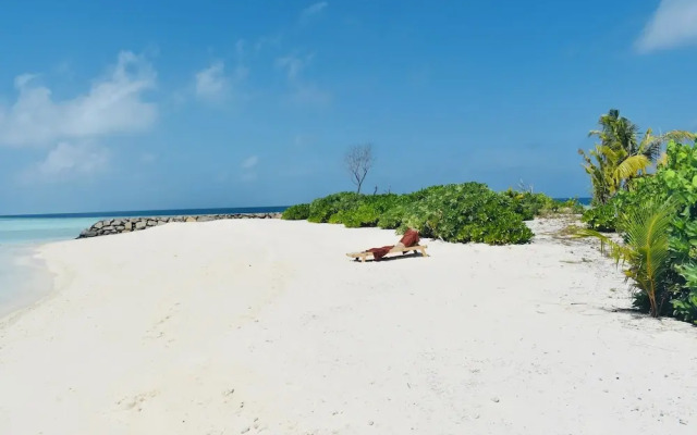 Rattehi Inn at Rakeedhoo