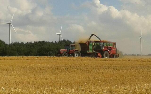 Elegant Mansion in Bastorf near Sea