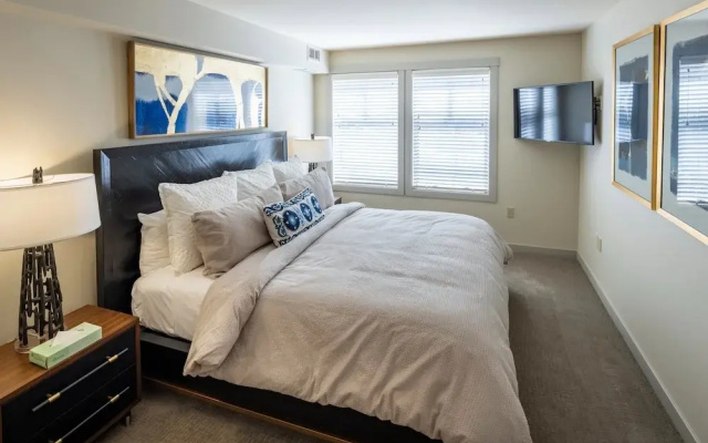 Eagle Springs East 1 & 2 Bedroom Condos