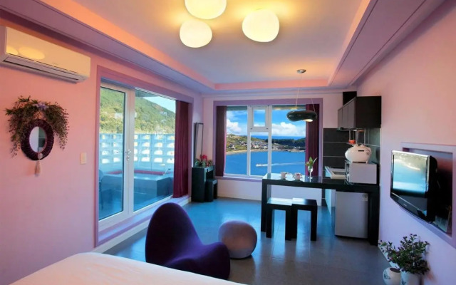 Namhae Elnido Pension