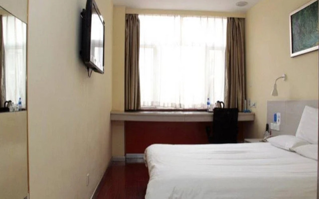 Hanting Hotel Beijing Headquarters Base Aeon Menglecheng Branch