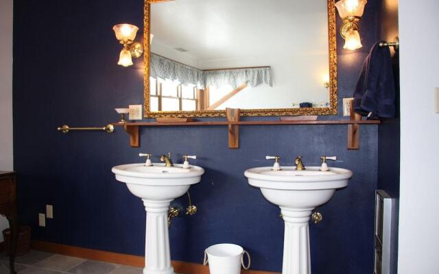 Twisp Terrace Lodge