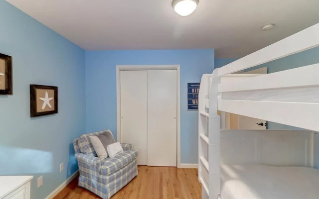 22 Twin Oaks