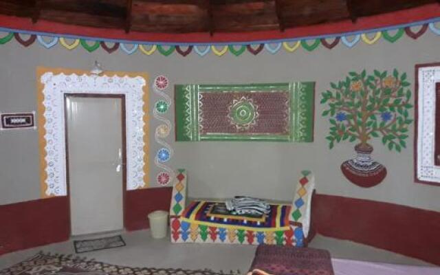 NotOnMap - Desert King Homestay