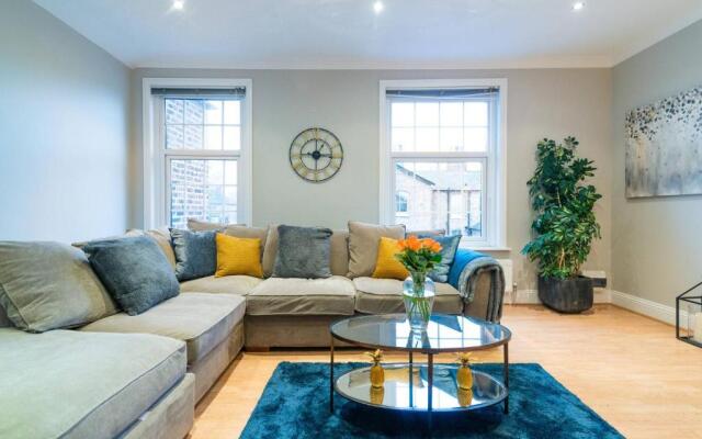 Modern Living 2 Bedroom Apartment South Wilmslow