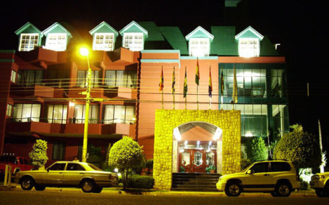 Royal Lodge Hotel