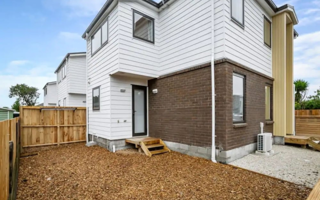 Brand New Three Bedroom Townhouse With Garage