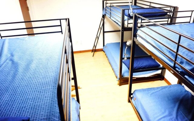 Modern Place Hostel