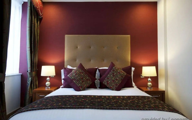 Icon Hotel