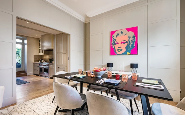 The Notting Hill Townhouse - by Out of Office Lifestyle