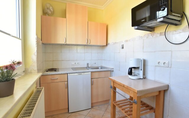 Cozy Apartment with Terrace in Rerik