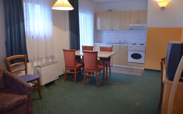 Garni Hotel Zvon