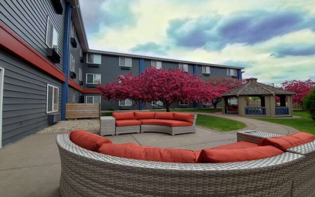 Best Western Plus Hudson I-94