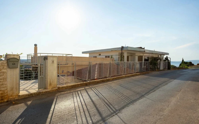 Pylos Sunset Retreat With Panoramic Sea Views