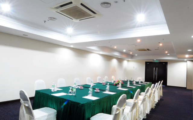 Hotel Sentral Seaview Penang @ Beachfront