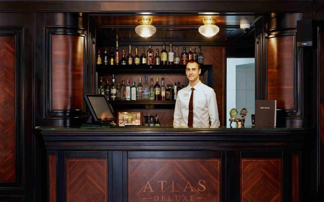 Atlas Deluxe