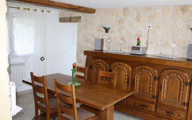 Gîte Monétay-sur-Allier, 3 pièces, 4 personnes - FR-1-489-110