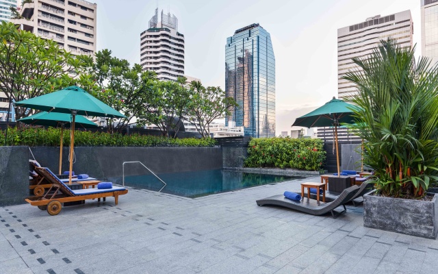 Отель Maitria Sukhumvit 18 Bangkok – A Chatrium Collection