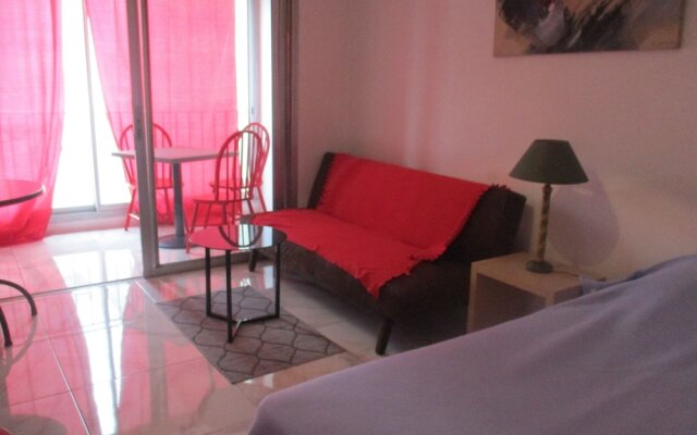 Azur Best Housing Cousin