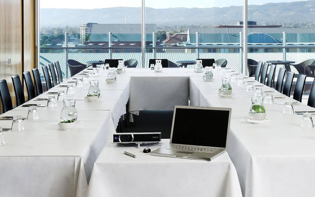 Majestic Roof Garden Hotel