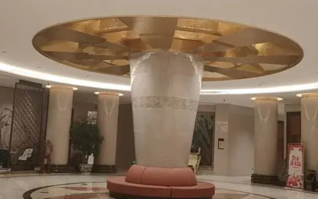 Huayun Hotel