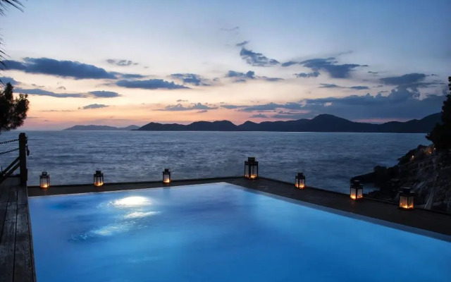 Perdue Hotel Adults Only