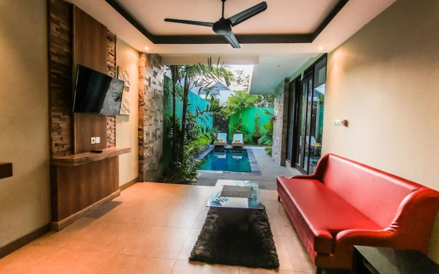 Giri Ungasan Villa