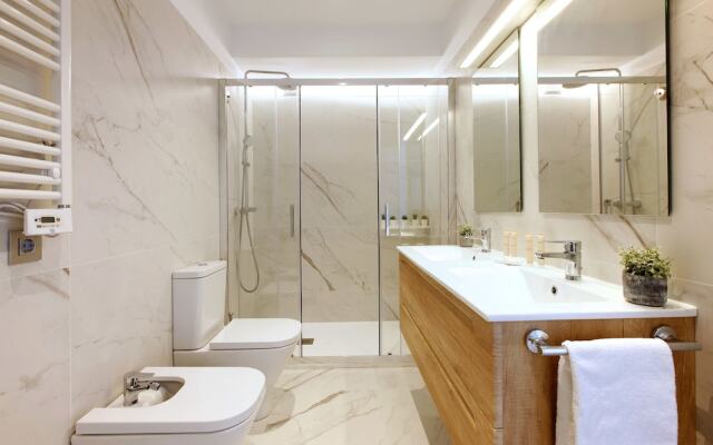 Nogalera Terrace I by Madflats Collection