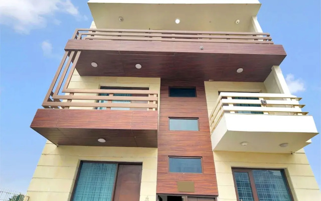Oyo 8332 Branson Villa