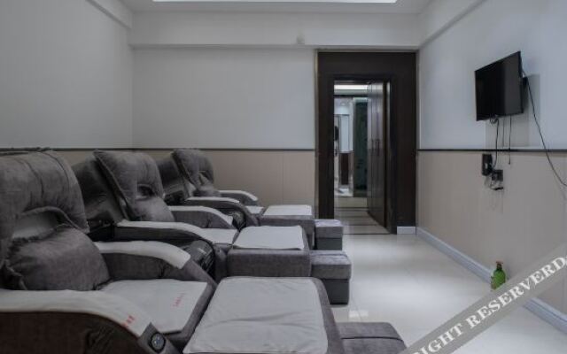 Yinxing Business Hotel