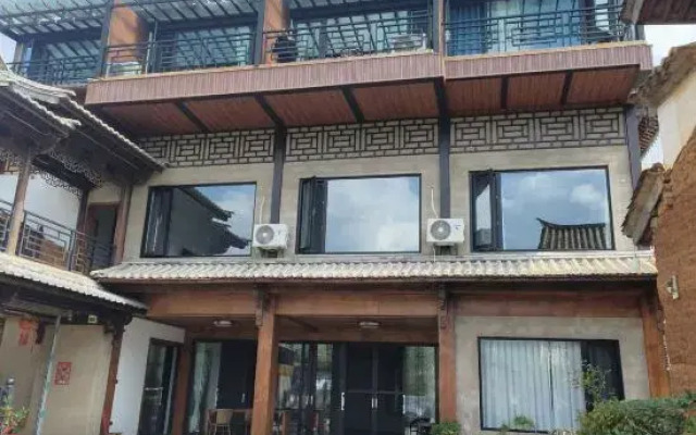 Shaxi Ruchu Homestay