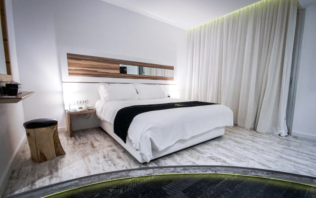 The Ciao Stelio Deluxe Hotel - Adults Only
