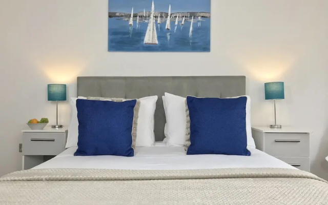 Lux Blu - Truro Apartment