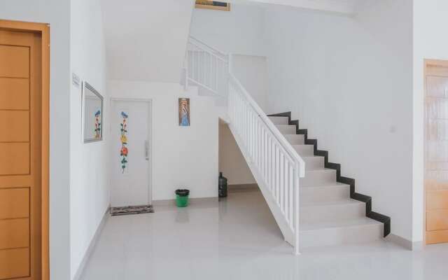 RedDoorz Syariah near Pahoman Stadium Lampung