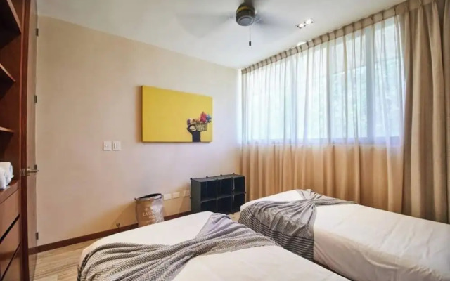 Luxury Penthouse in Aldea Zama, private pool and rooftop, 24 7 security in a gated community