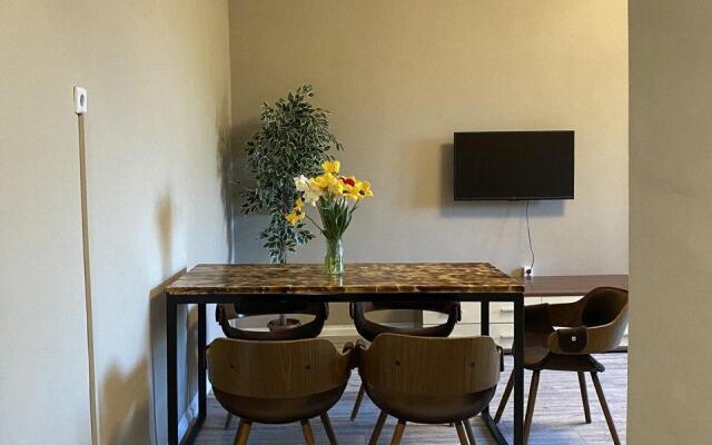 Кравц Групп на ул. Белякова, 1